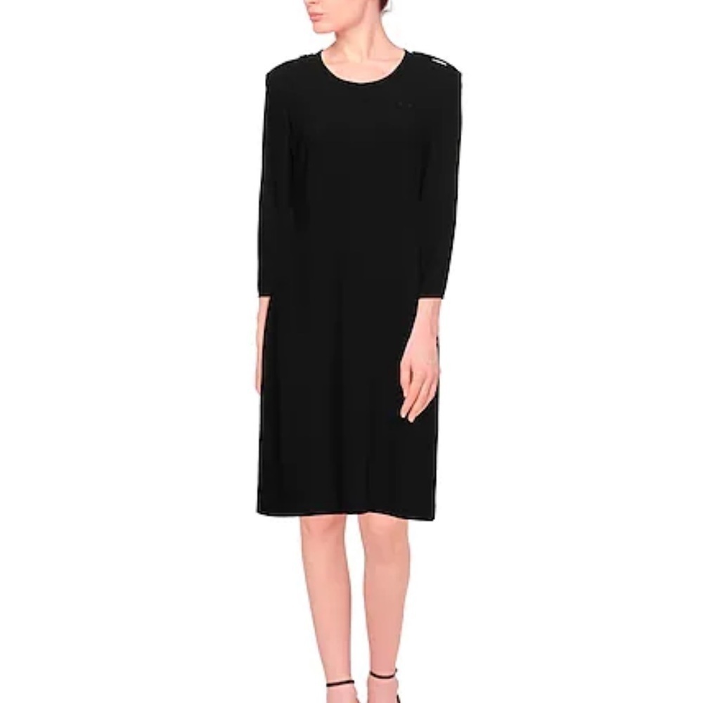 Burberry Elegant Midi Dress